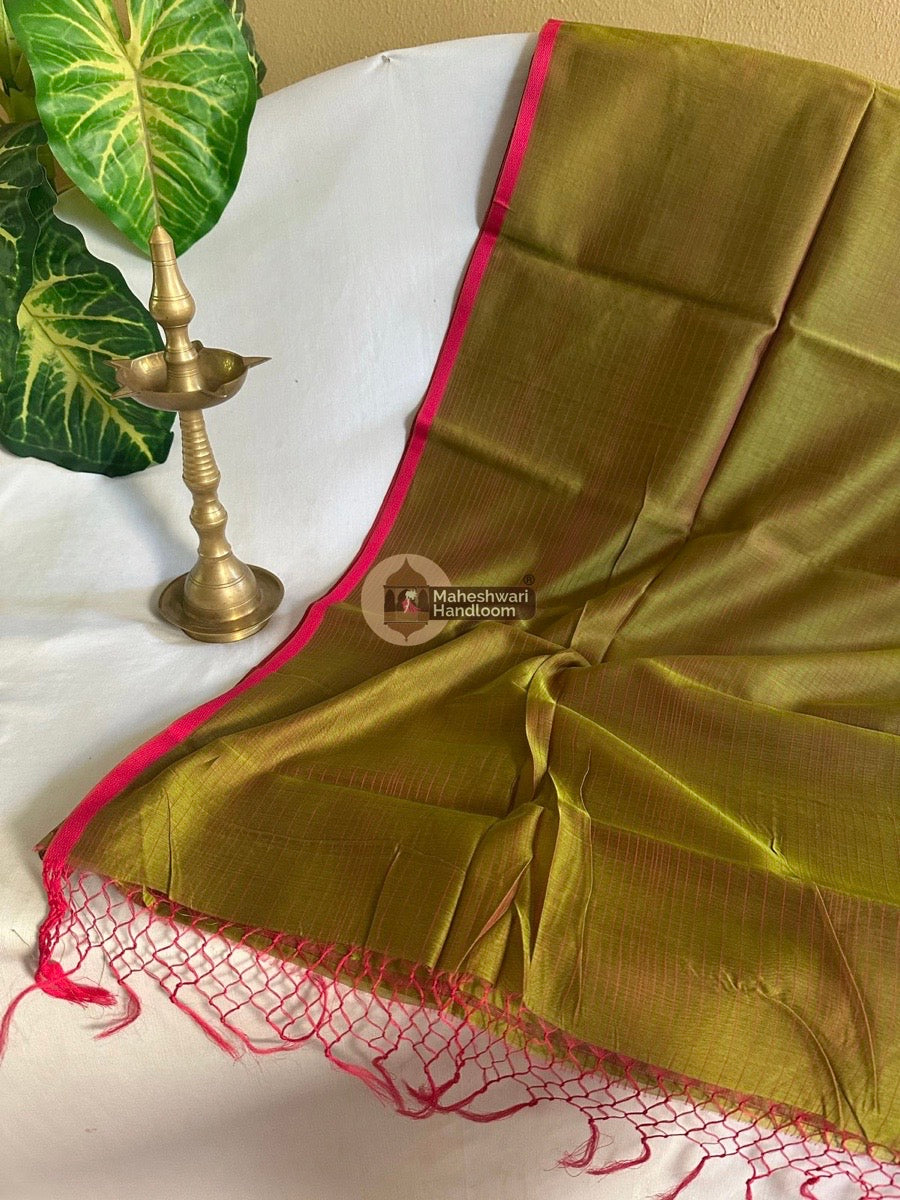 Maheshwari Mehendi Green Thin Mercerised Border Saree 01