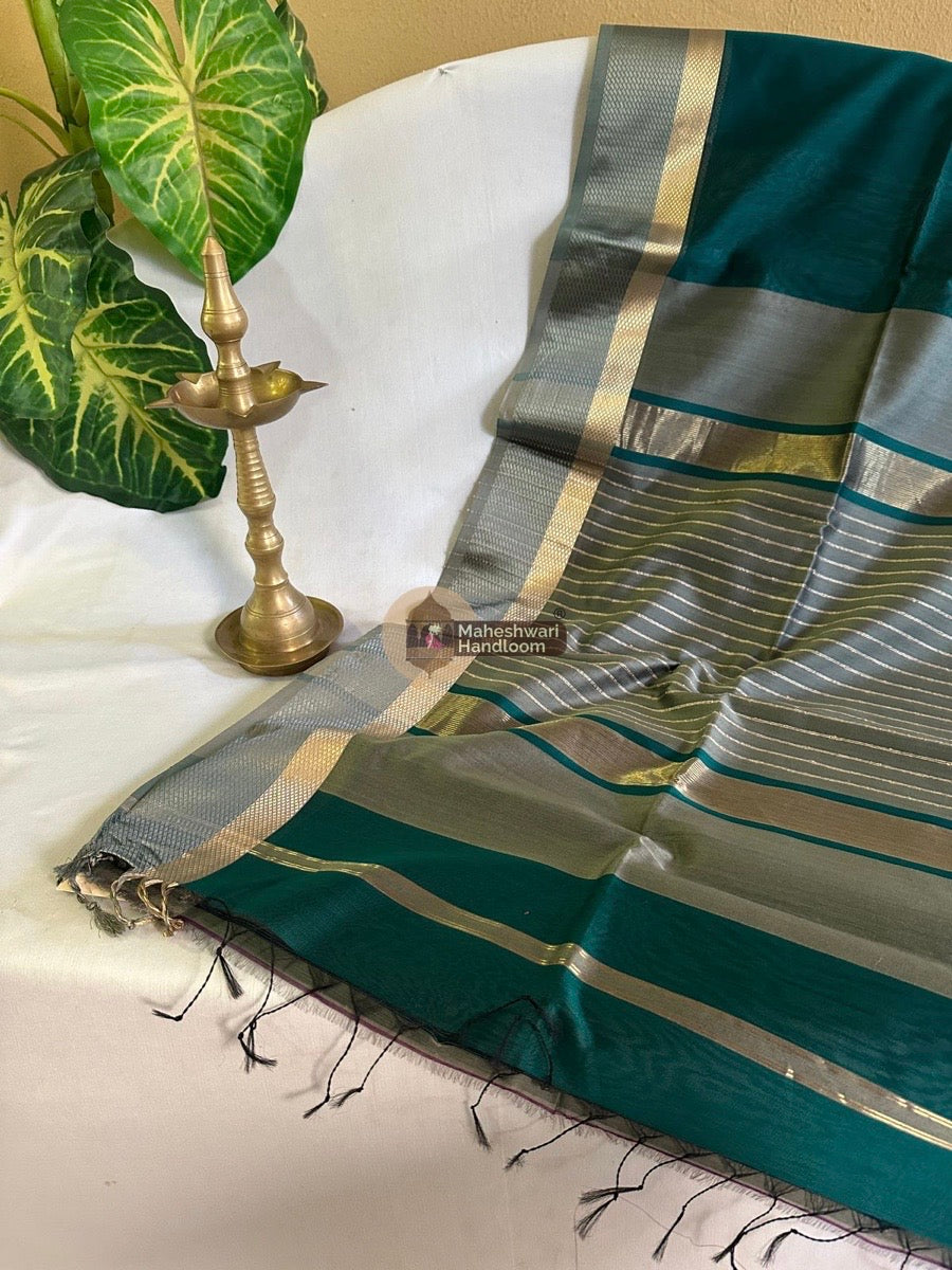 Maheshwari Rama Green Resham Thread Border Saree 07