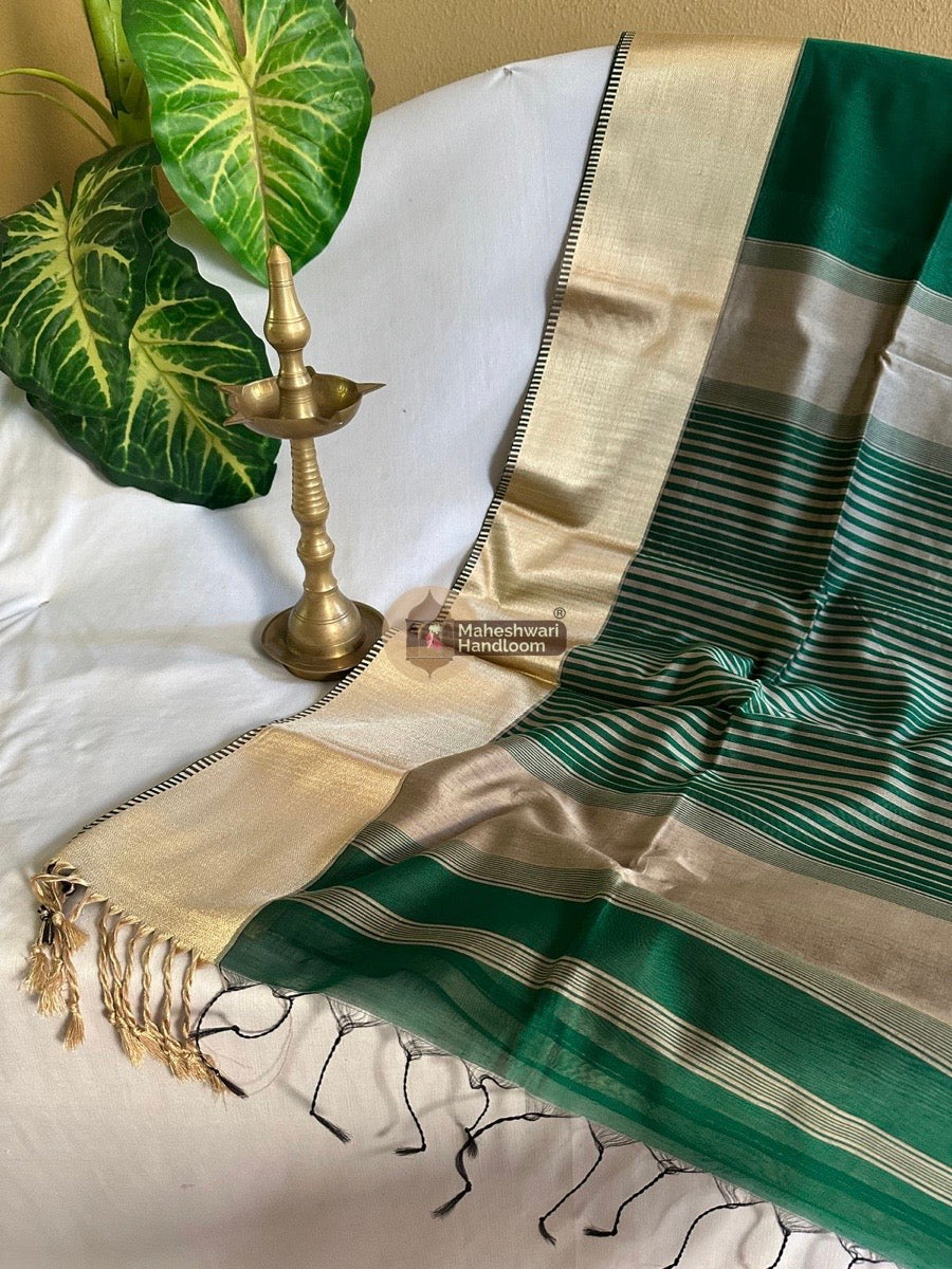 Maheshwari Green Resham Thread Border Saree 027