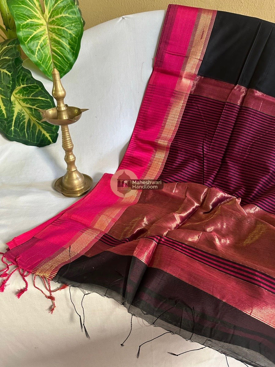 Maheshwari Black Resham Thread Border Saree 016