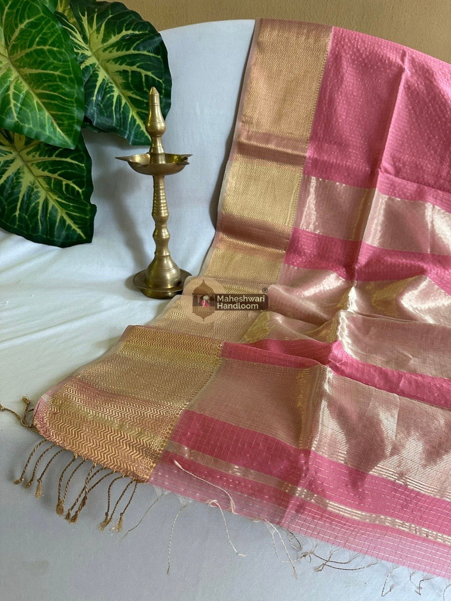 Maheshwari Baby Pink Skirt Checks Saree 017