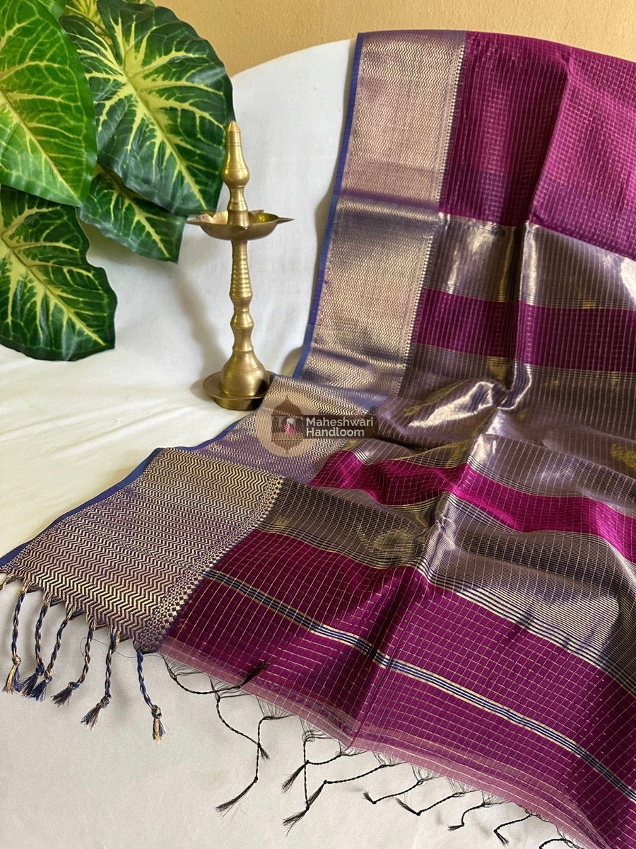 Maheshwari Dark Magenta Skirt Checks Saree 021