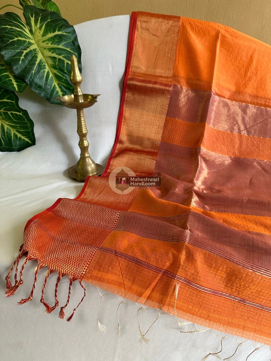 Maheshwari Orange Skirt Checks Saree 06