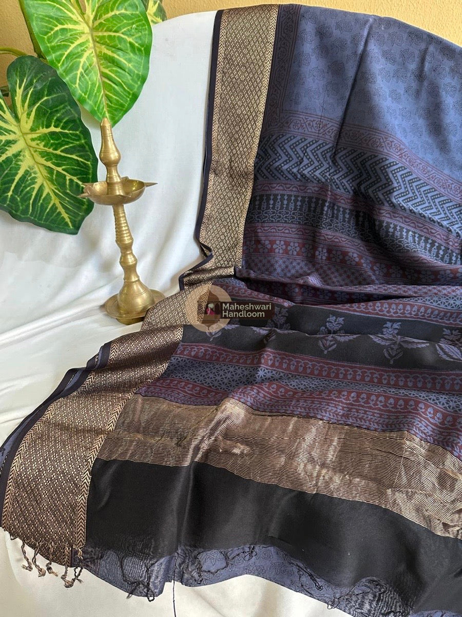 Maheshwari Blue Bagh Print Silk Cotton Saree 04