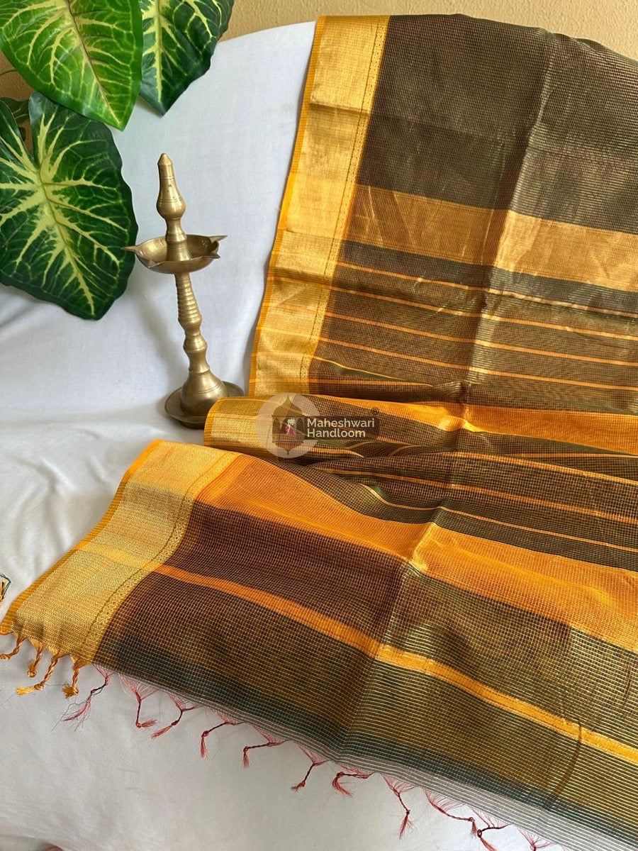 Exclusive Maheshwari Chutney Green Tissue Silk Saree 012