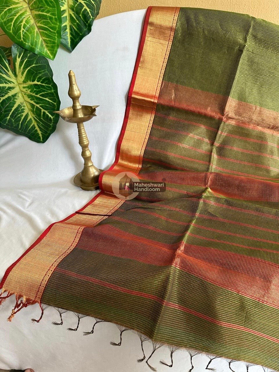 Exclusive Maheshwari Green Tissue Silk Saree 025