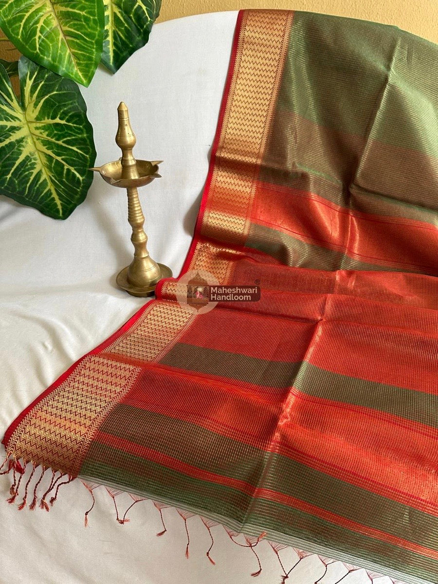 Exclusive Maheshwari Green Tissue Silk Saree 031