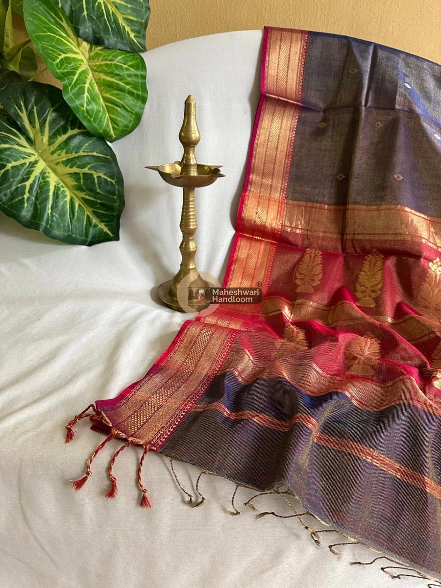 Exclusive Dark Purple Tissue Maheshwari Butta Butti Saree 03