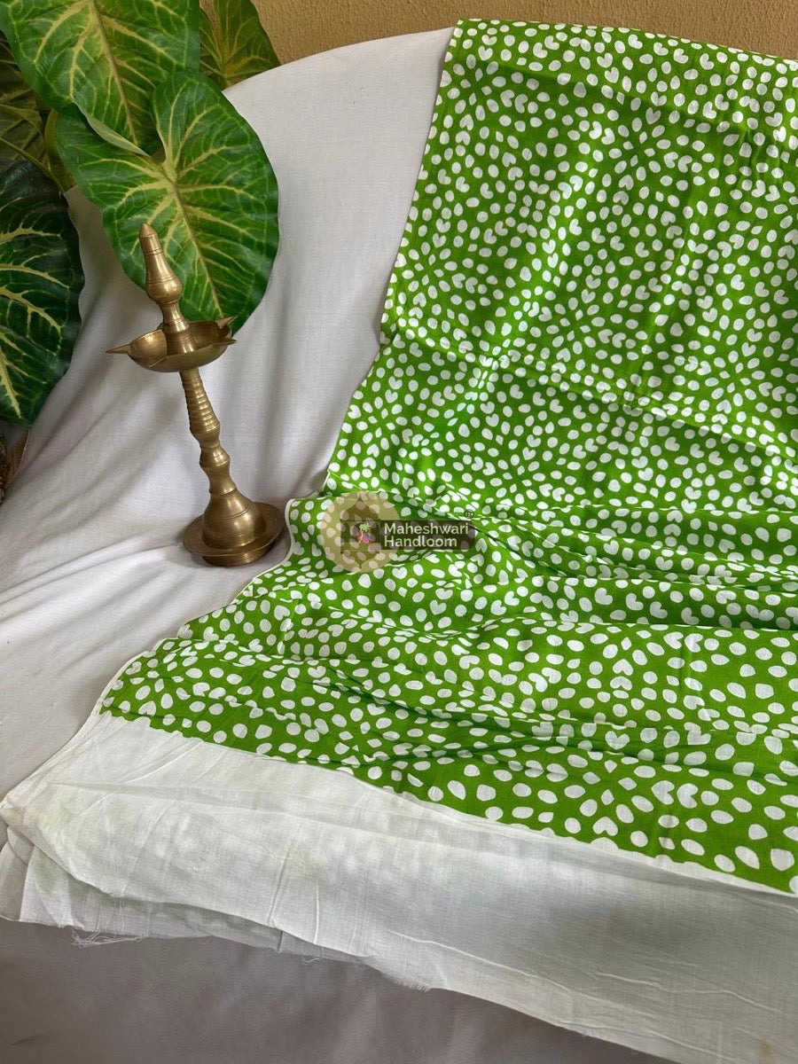Mehendi Green Cotton Printed Saree 09