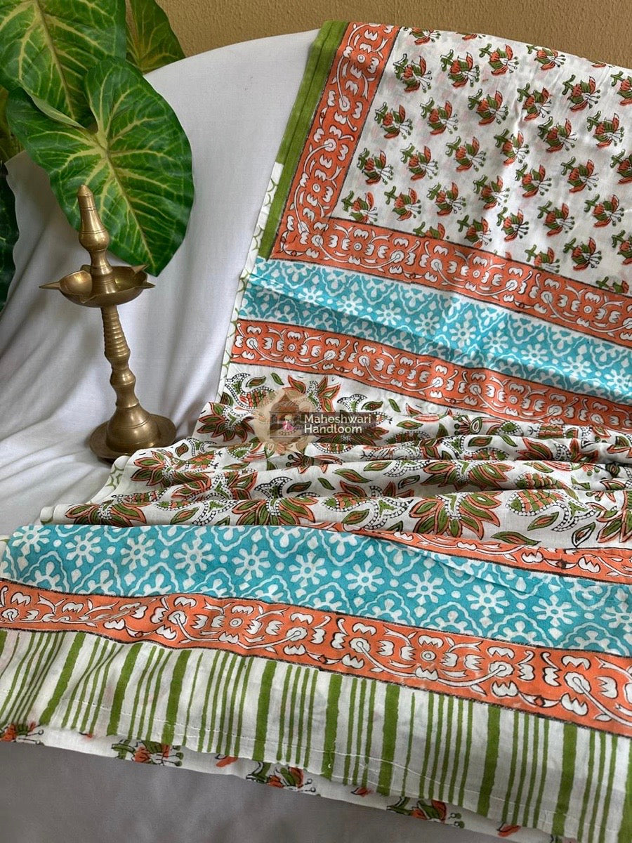 White Cotton Printed Saree 06