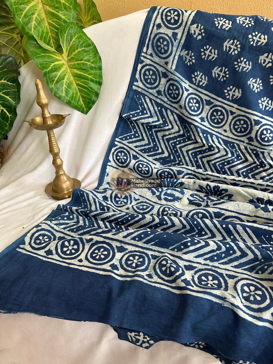Blue Cotton Printed Saree 017