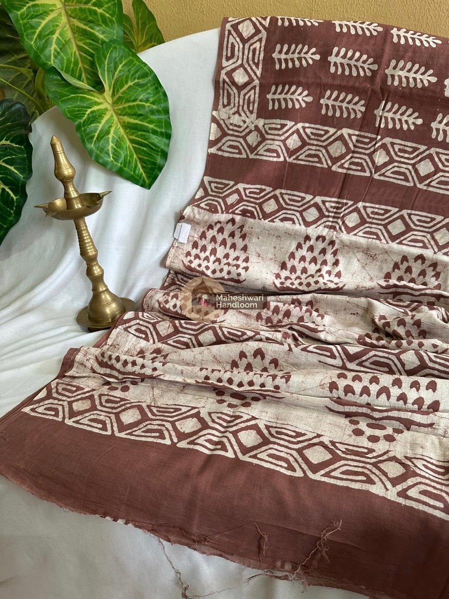 Brown Cotton Printed Saree 026