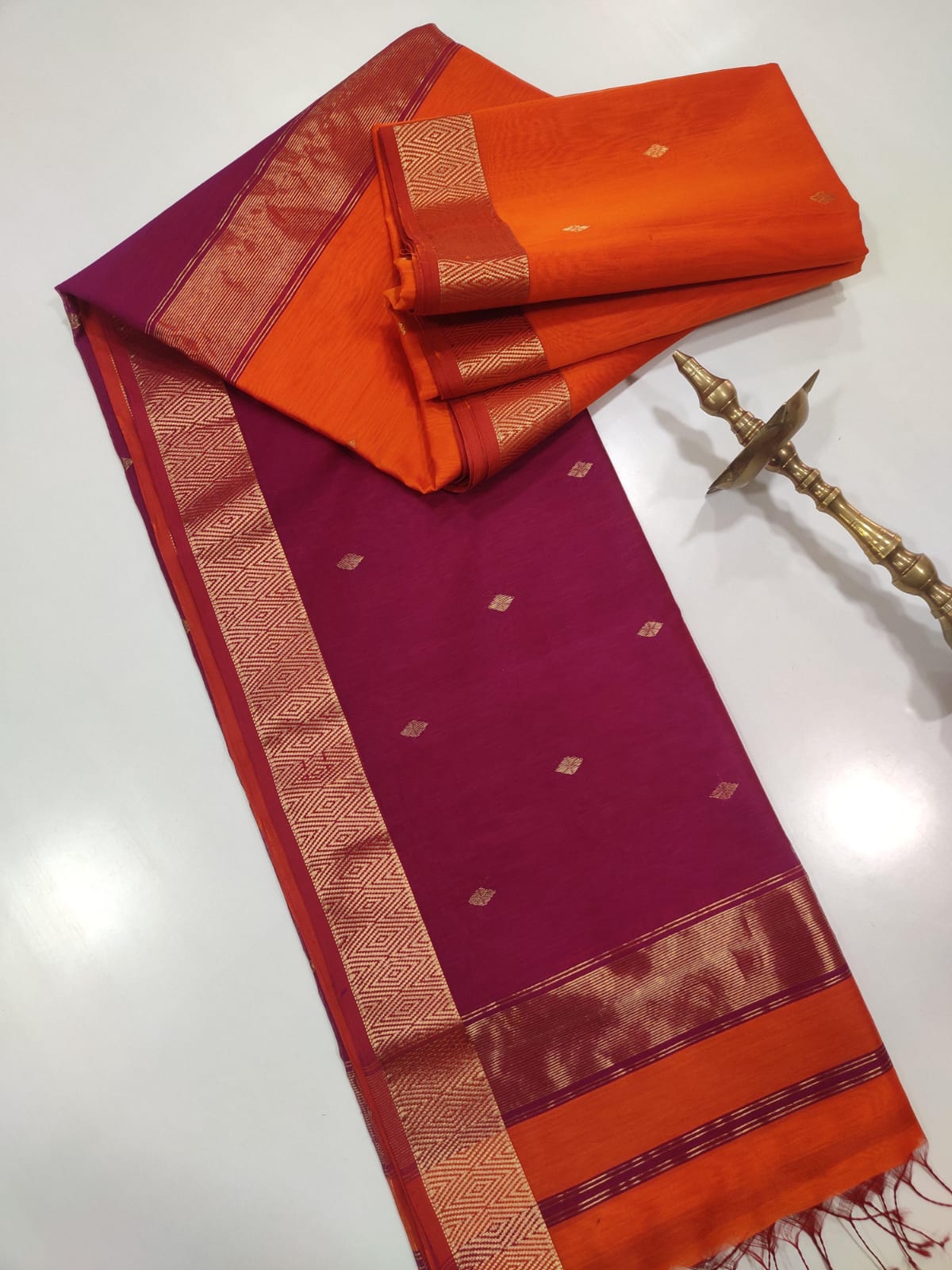 Maheshwari Nayanthara Zari Butti Trending Sarees