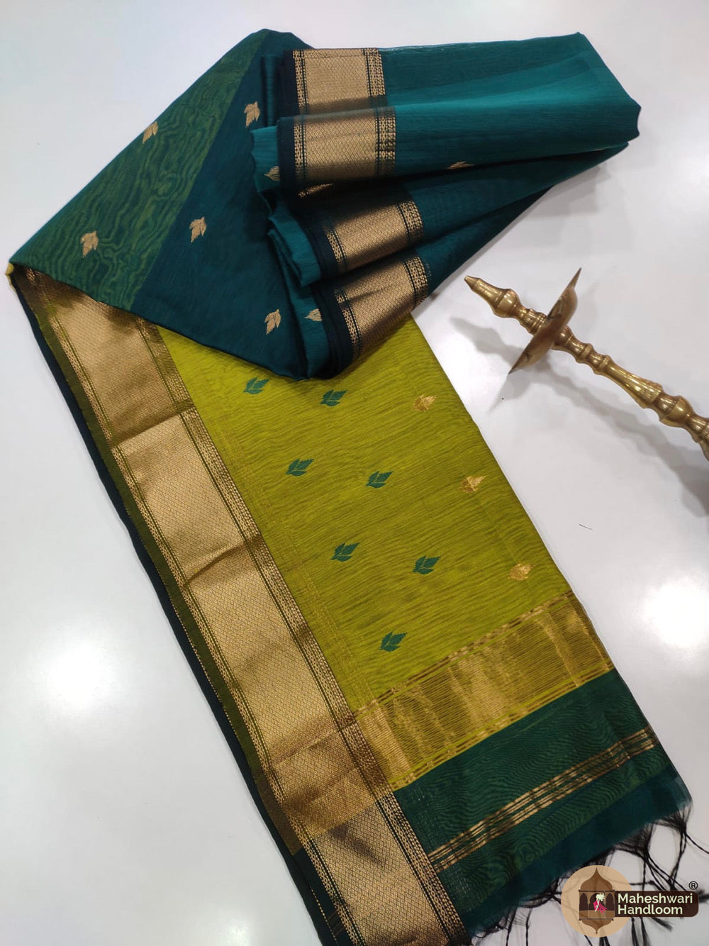 Maheshwari Zari Butti Sarees