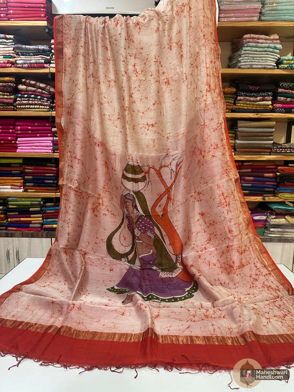 Maheshwari Batik Figure Hand Painted Silk Sarees