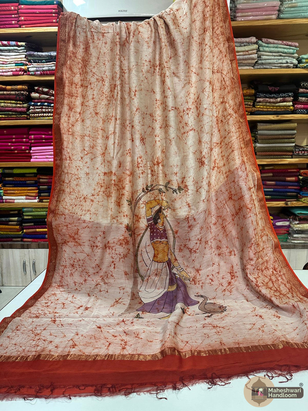 Maheshwari Batik Figure Hand Painted Silk Sarees