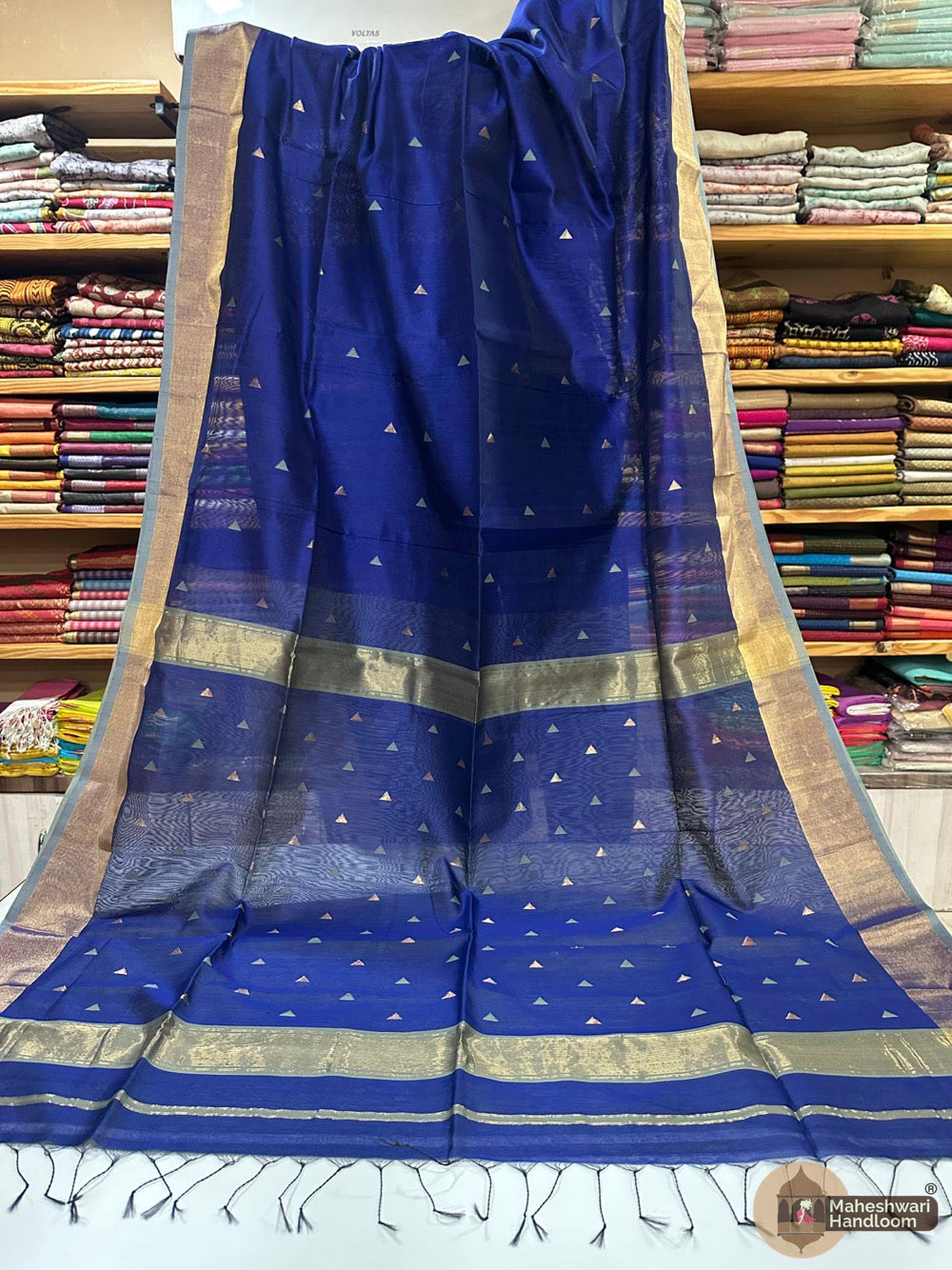 Maheshwari Triangle Zari Butti Sarees
