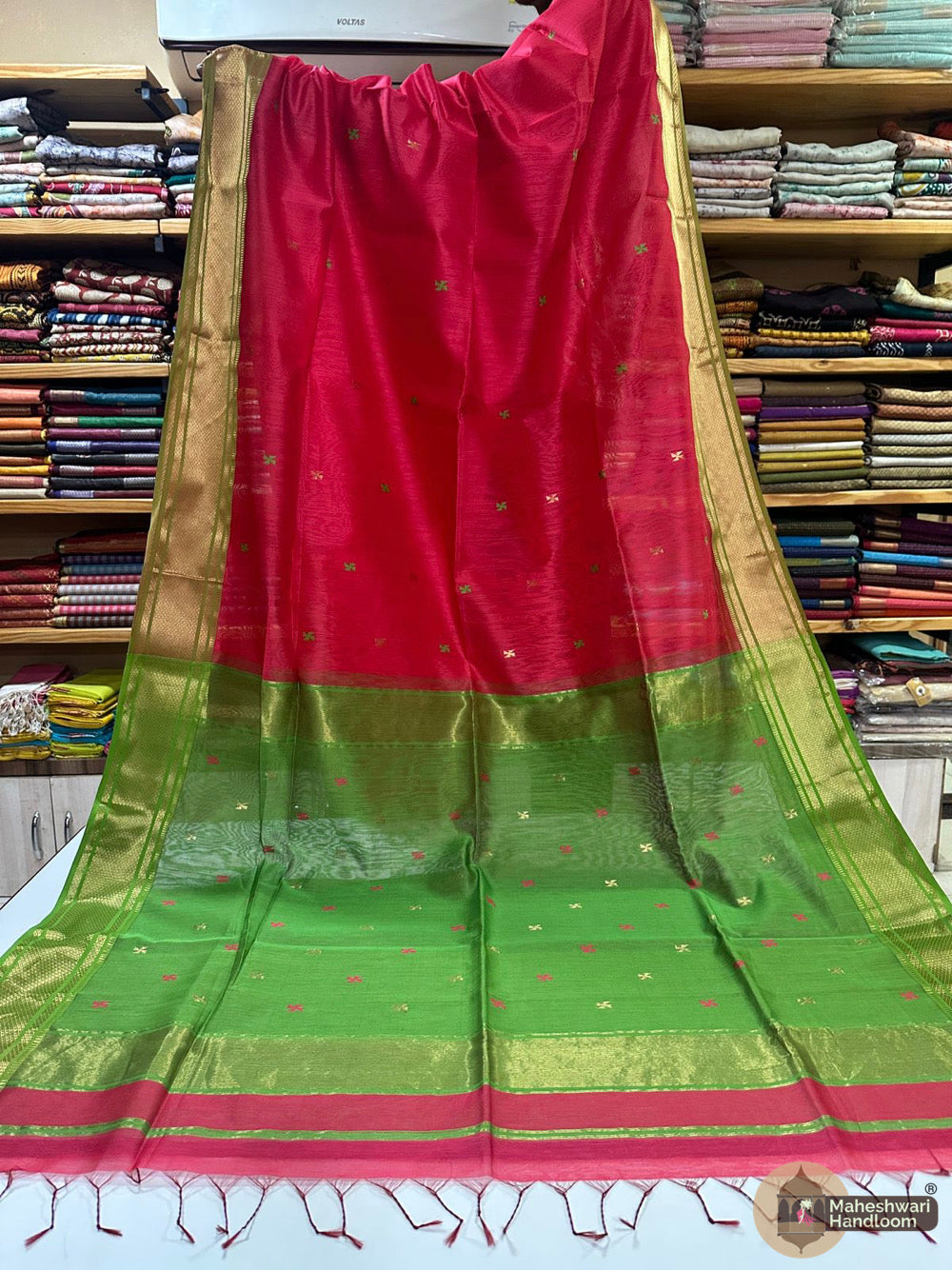 Maheshwari Swastik Zari Butti Sarees
