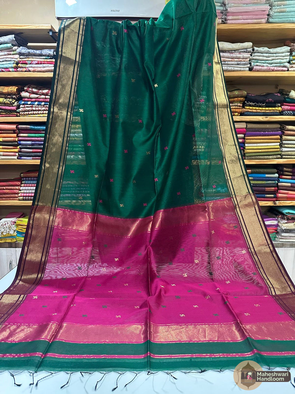 Maheshwari Zari Butti Sarees