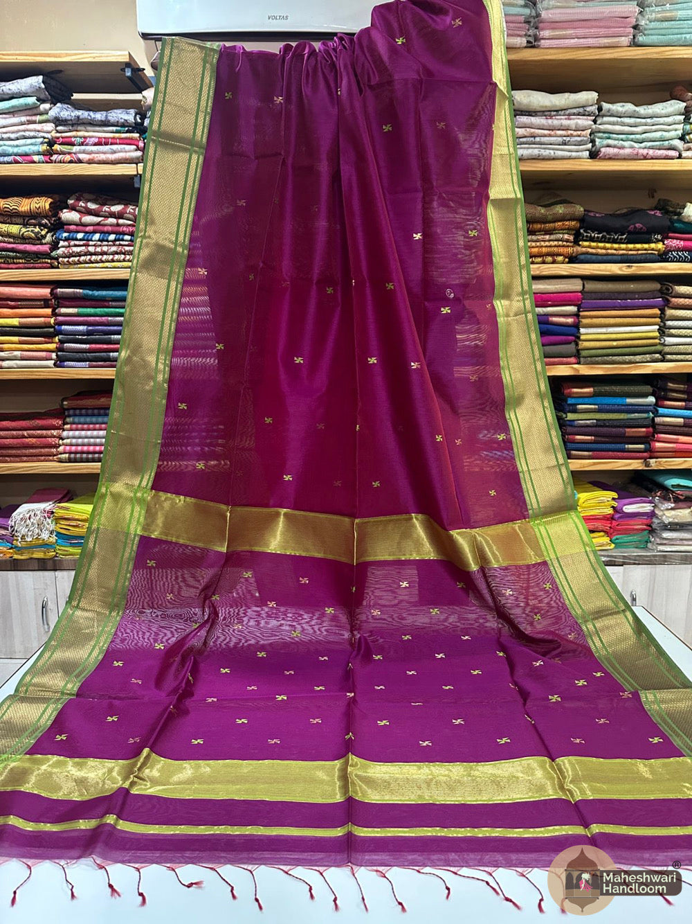 Maheshwari Swastik Zari Butti Sarees