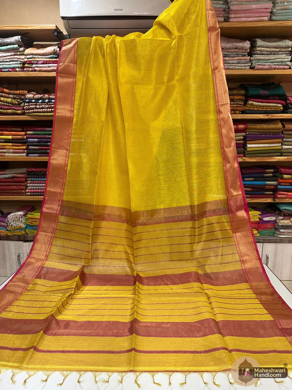 Maheshwari Tissue Checks Sarees