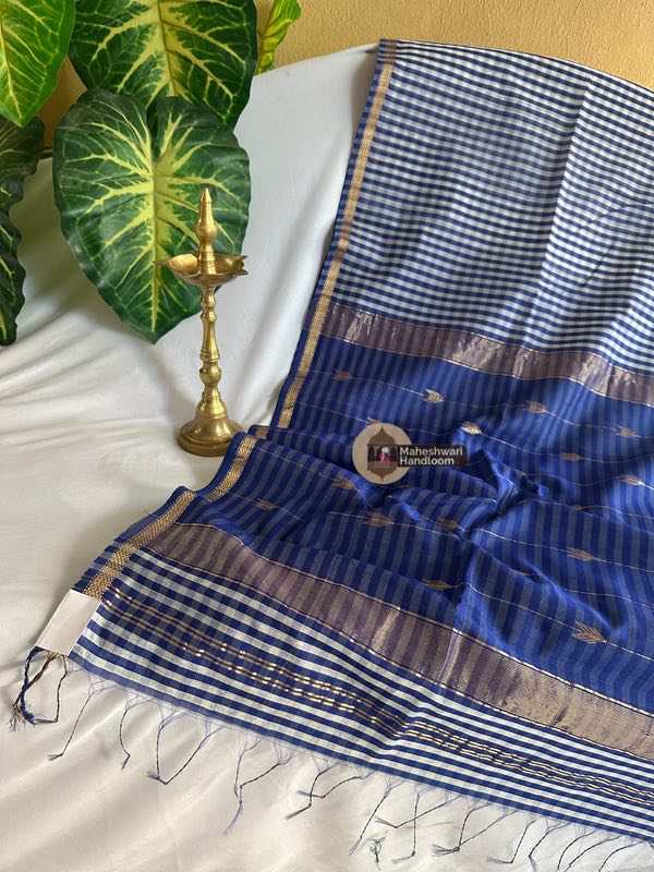 Maheshwari Checks Buti Sarees