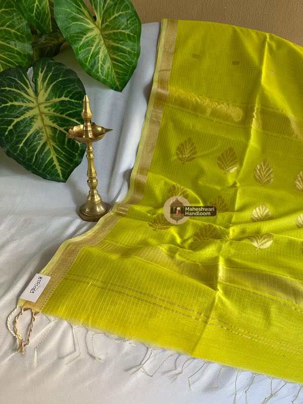 Maheshwari Paan Buta Sarees