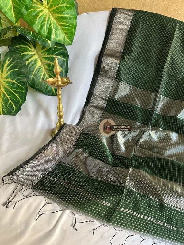 Maheshwari Silver Zari Checks Sarees