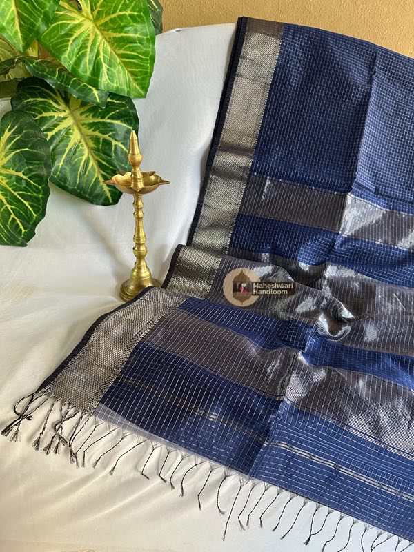 Maheshwari Silver Zari Checks Sarees