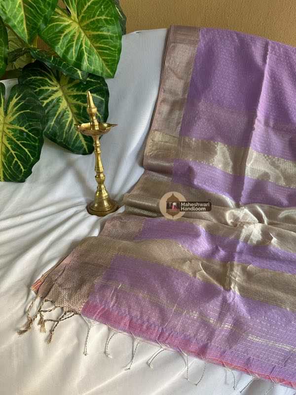Maheshwari Silver Zari Checks Sarees