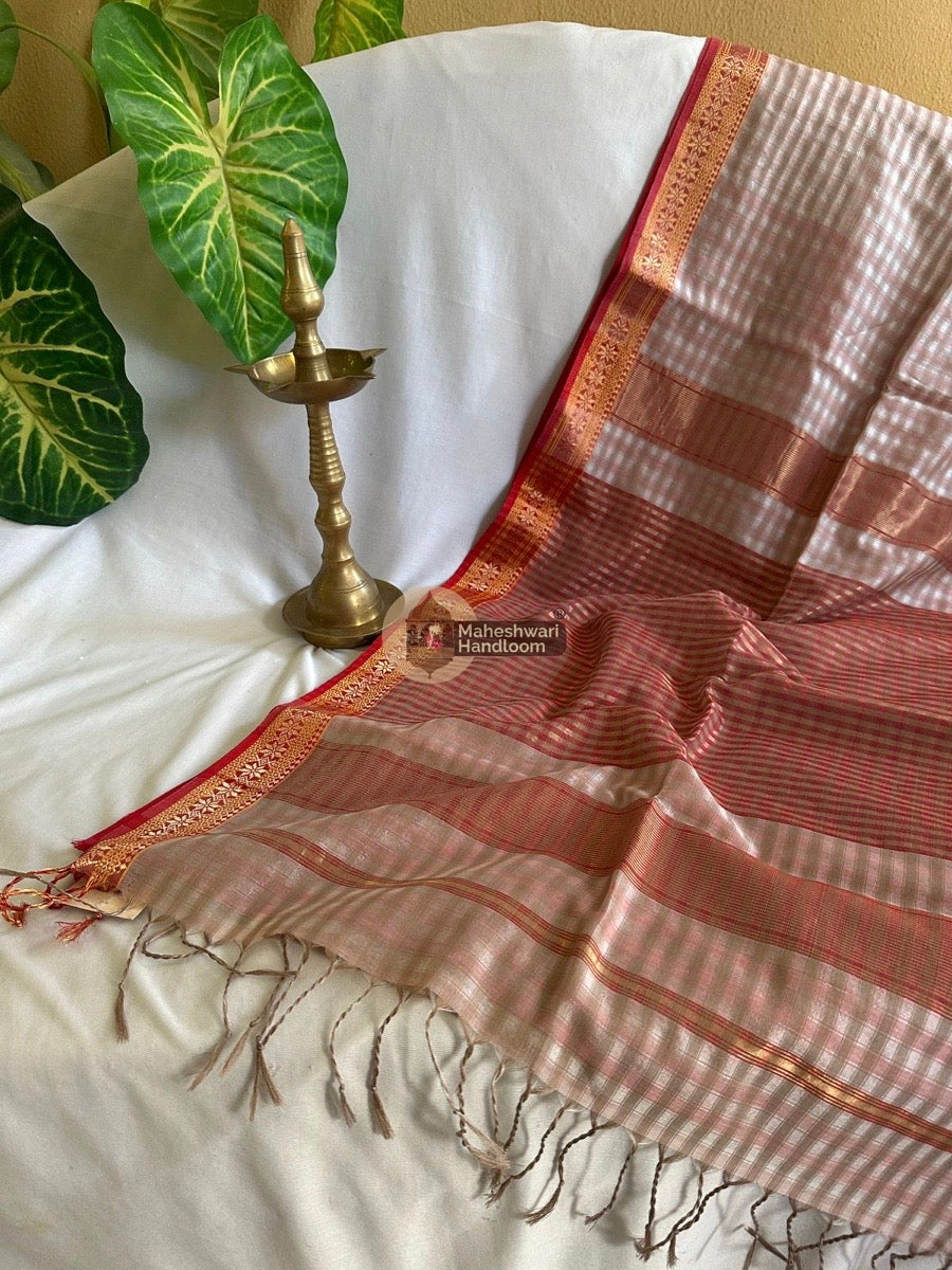 Maheshwari Beige Garbha Reshmi 75% Mulbury Silk Saree 06
