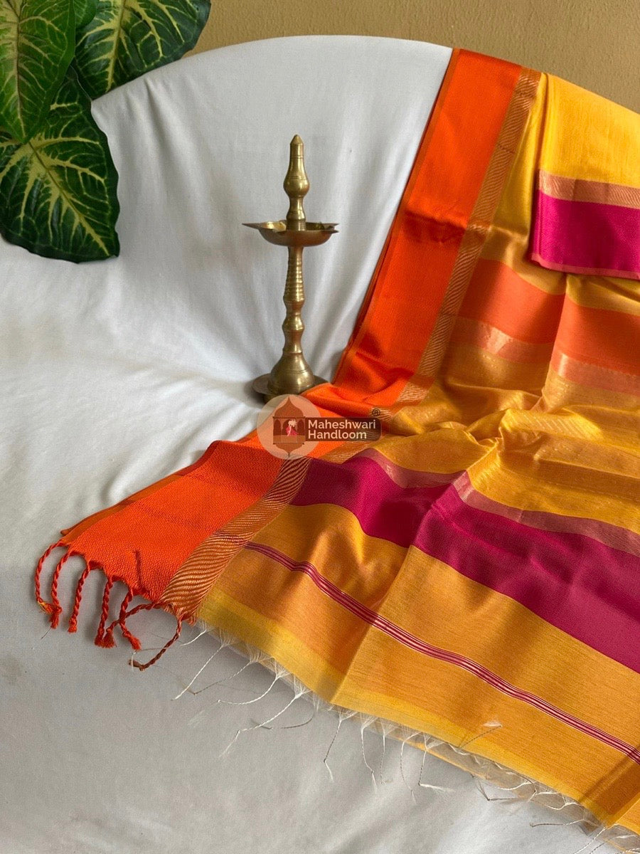 Light Orange Ganga Jamuna Border Saree 040