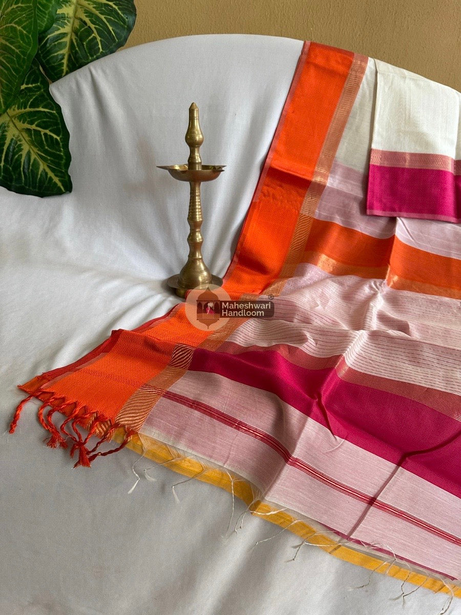 White Ganga Jamuna Border Saree 036