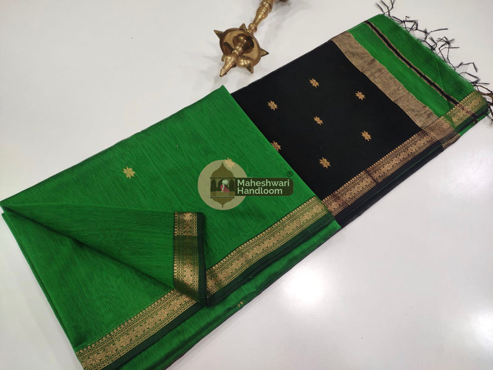 Maheshwari Star Butti Sarees