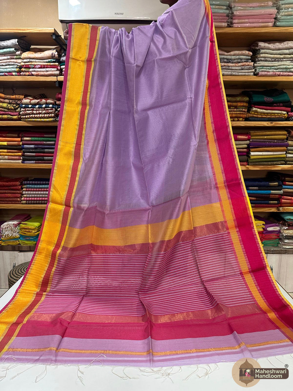 Maheshwari Ganga Jamuna Border Sarees