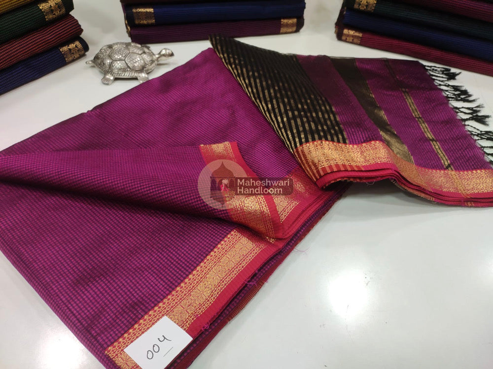 Maheshwari handloom works | Garbha Reshmi Saree