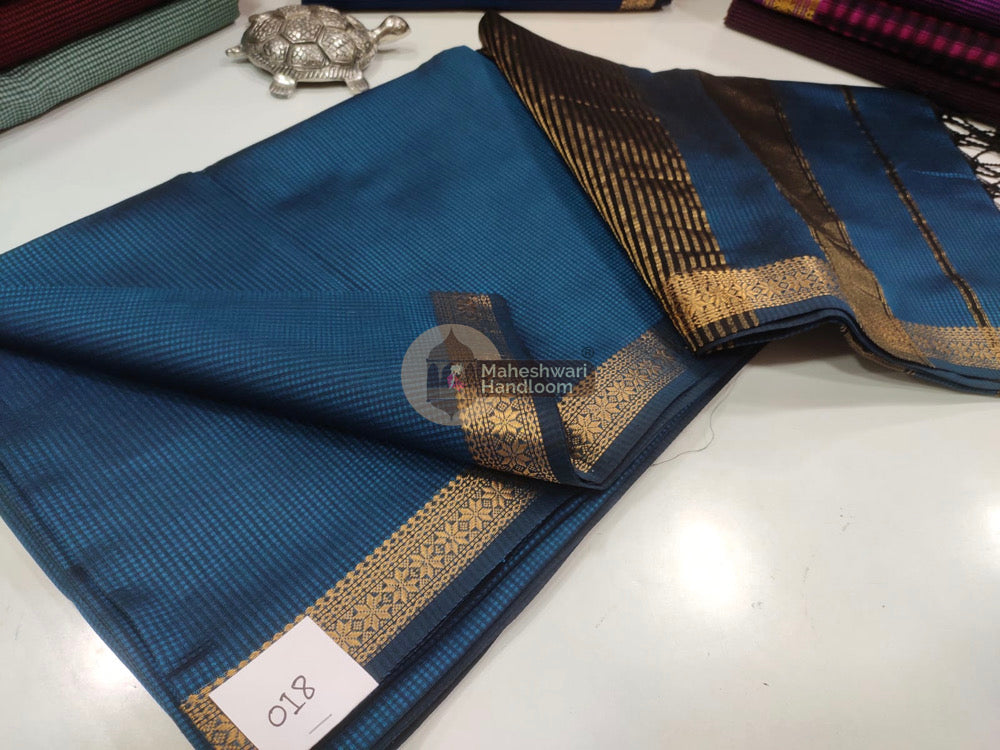 Maheshwari Garbha Reshami Saree