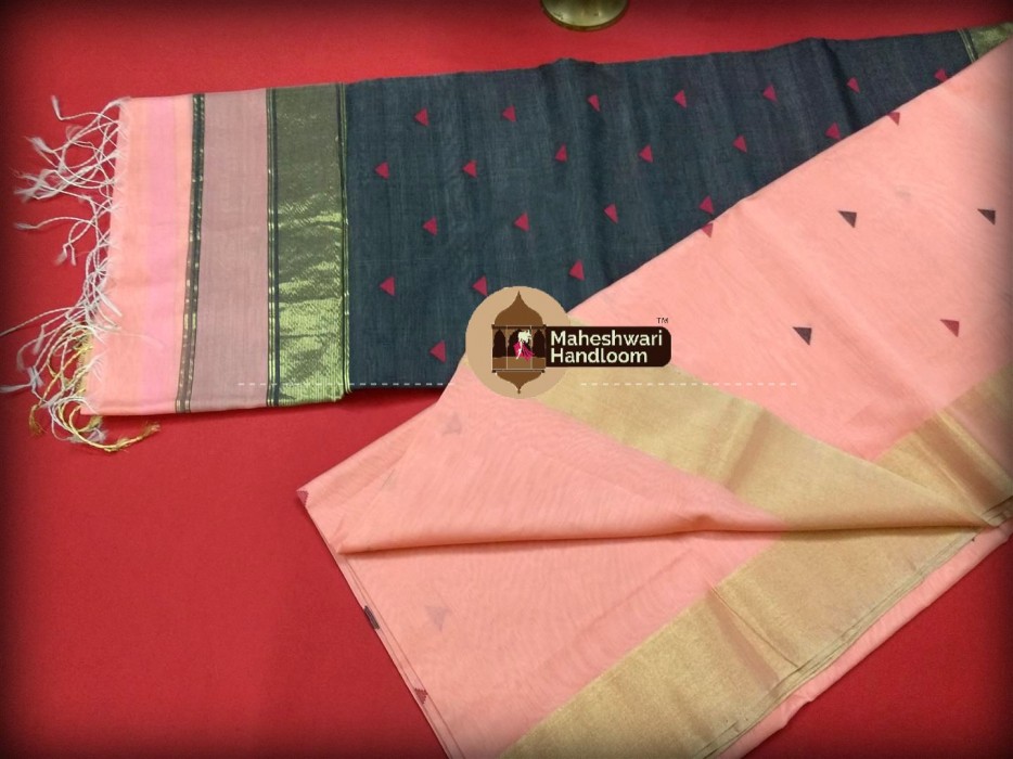 Maheshwari Light Pink Triangle Buti - Motifs Saree