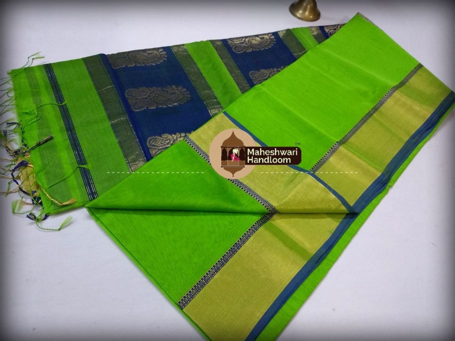 Maheshwari Parrot Green Buta Pallu Saree