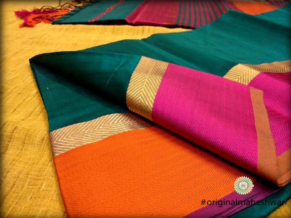 Maheshwari Dark Chintamani Ganga Jamuna saree