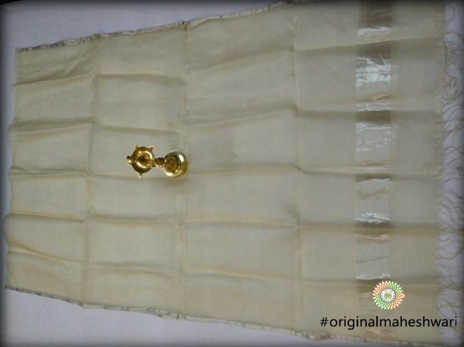 Maheshwari White Dupatta