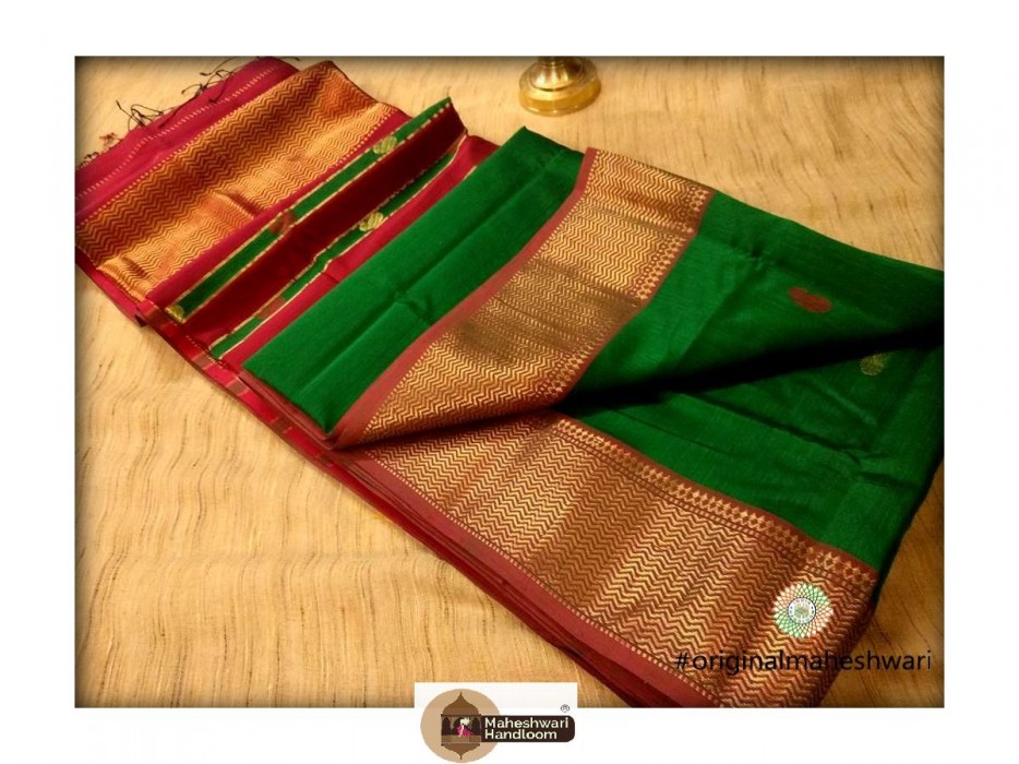 Maheshwari Dark Green Heavy Pallu Bootie Weaving Saree