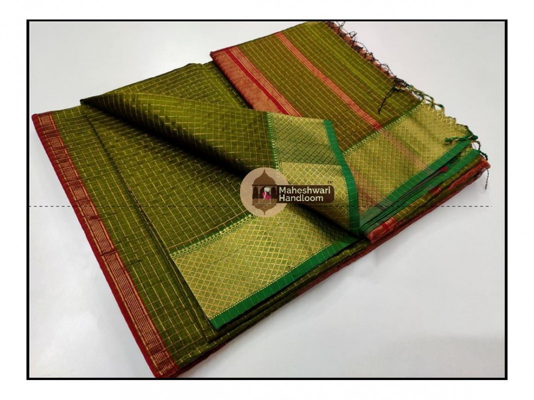 Maheshwari Green Jari Checkered Weaving Saree