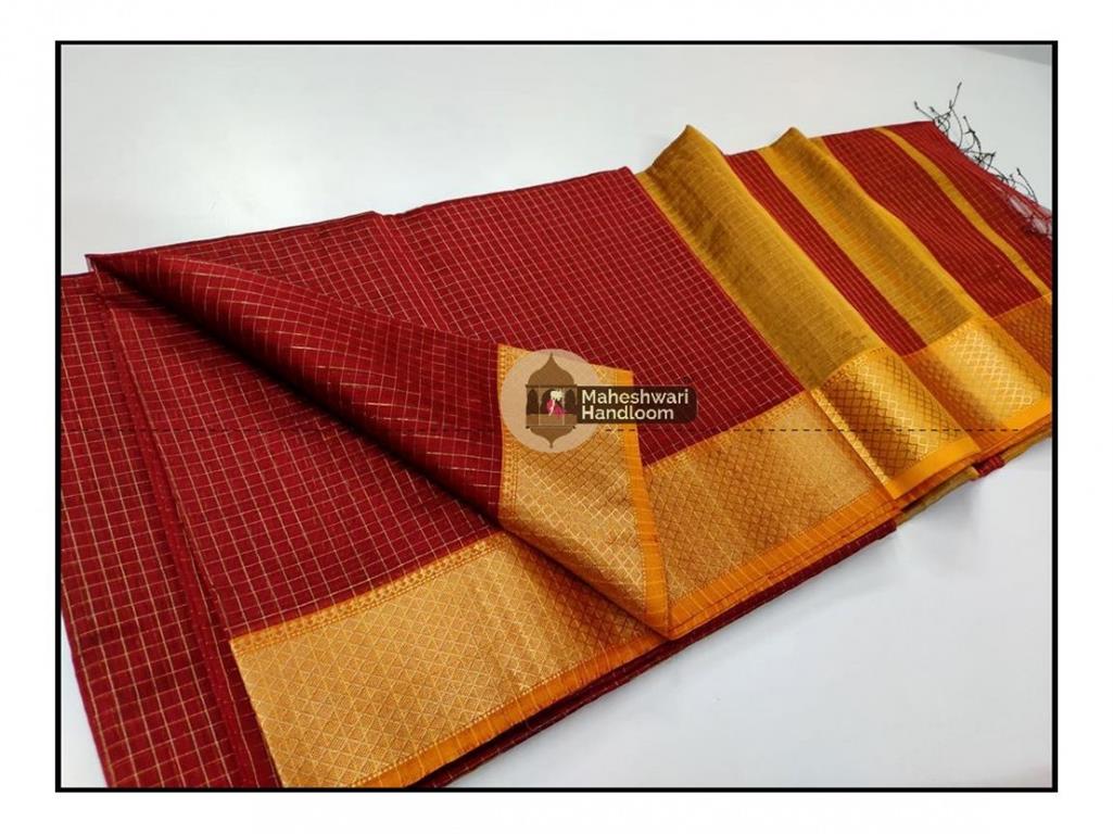 Maheshwari Red Jari Checkered Weaving Saree