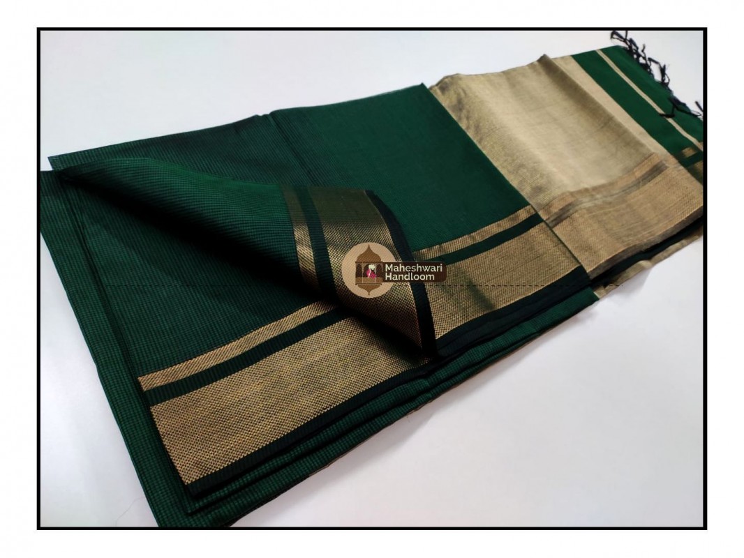 Maheshwari Chutney Green  Checks Fabric Saree