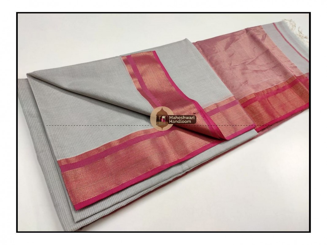 Maheshwari Grey Checks Fabric Saree