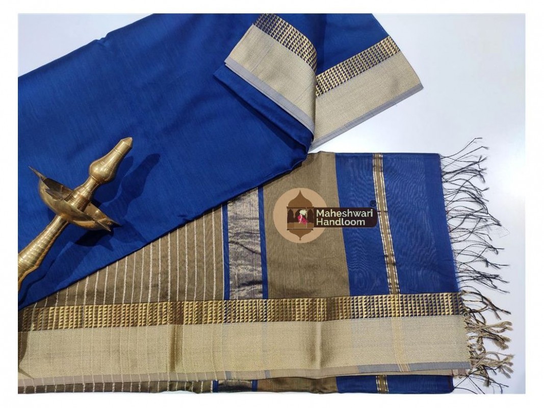 Maheshwari Blue Resham Thread Border saree