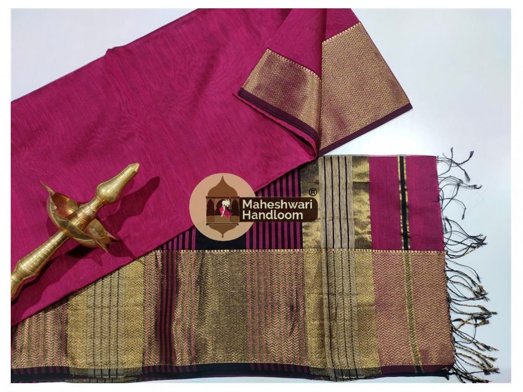 Maheshwari Pink Jari skirt  Border saree