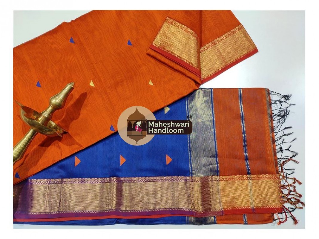 Maheshwari Orange Tringle Buti saree 