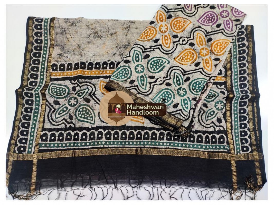 Maheshwari Offwhite Batik Print Dress Material